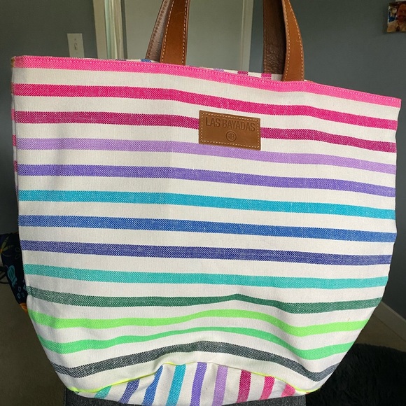 Beautiful Las Bayadas Striped Beach Tote Bag! New! - Picture 1 of 5